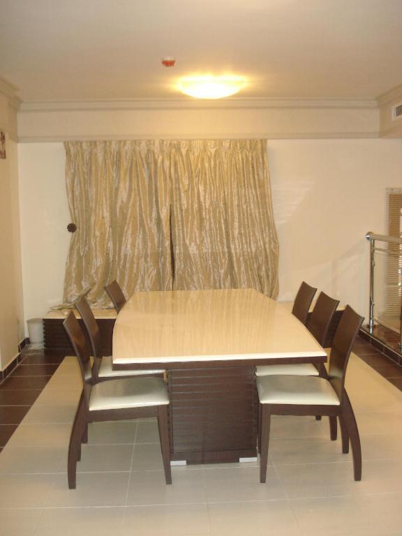 Al Tayyar Suites & Hotel Apartments - Ριάντ Δωμάτιο φωτογραφία